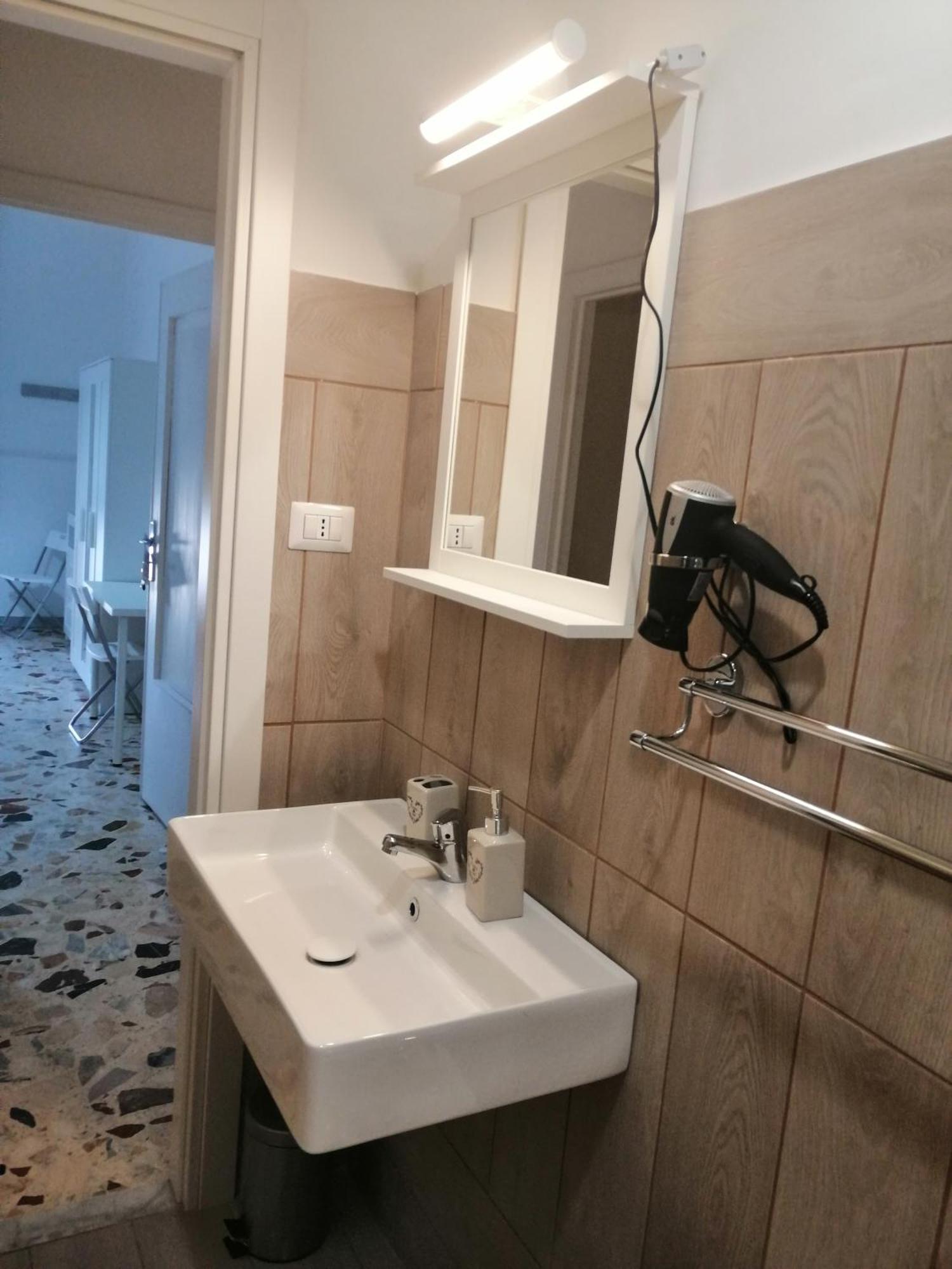 جرانانو B&B La Dolce Vita الغرفة الصورة
